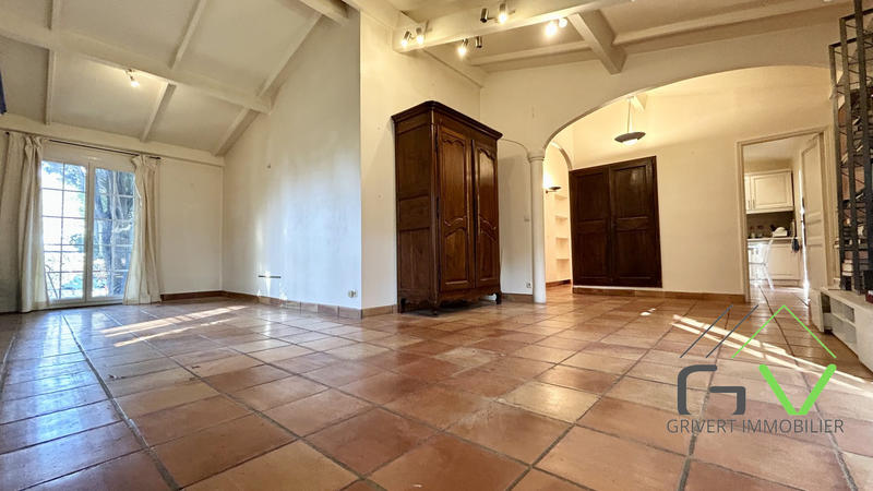 Villa - 140 m² - 5 pièces