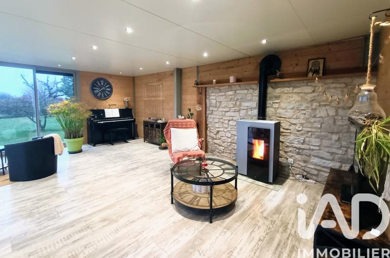 Maison - 200 m² - 7 pièces