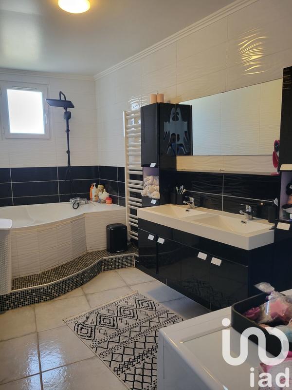 Maison - 134 m² - 6 pièces