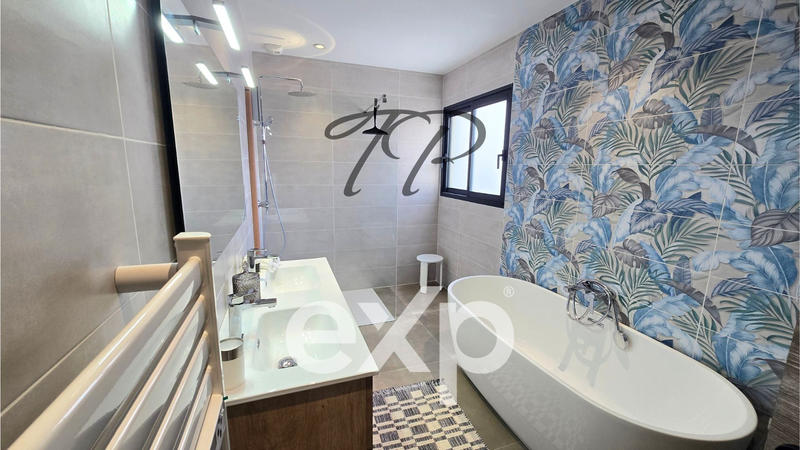 Villa - 120 m² - 5 pièces