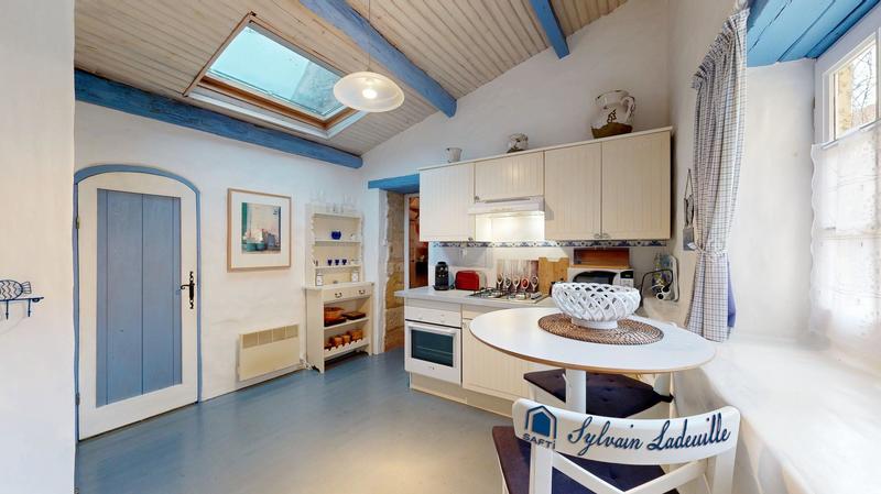 Maison - 350 m² - 13 pièces