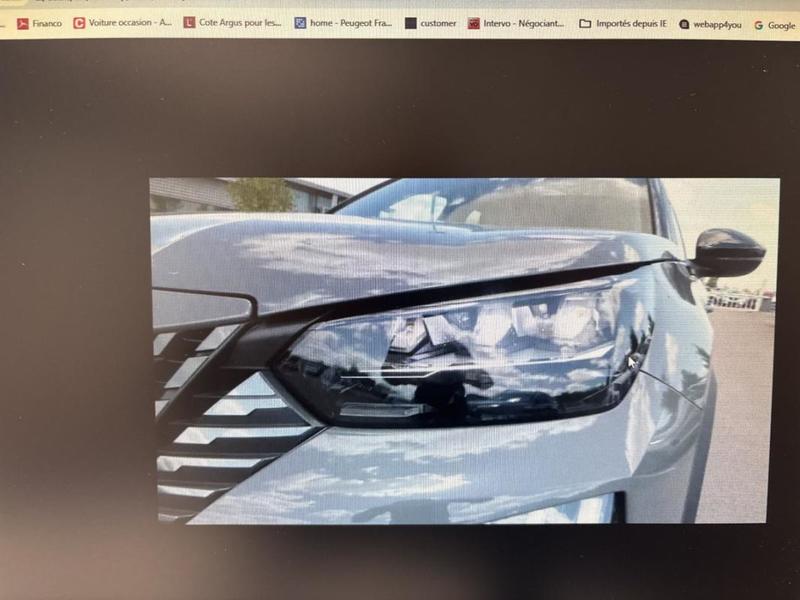 Peugeot 2008 II Hybrid 145 e-Dcs6 Gt