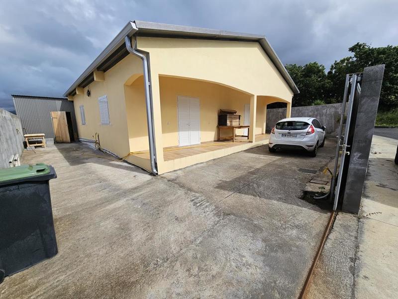 Maison - 97 m² - 4 pièces