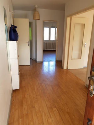 Appartement - 104 m² - 4 pièces