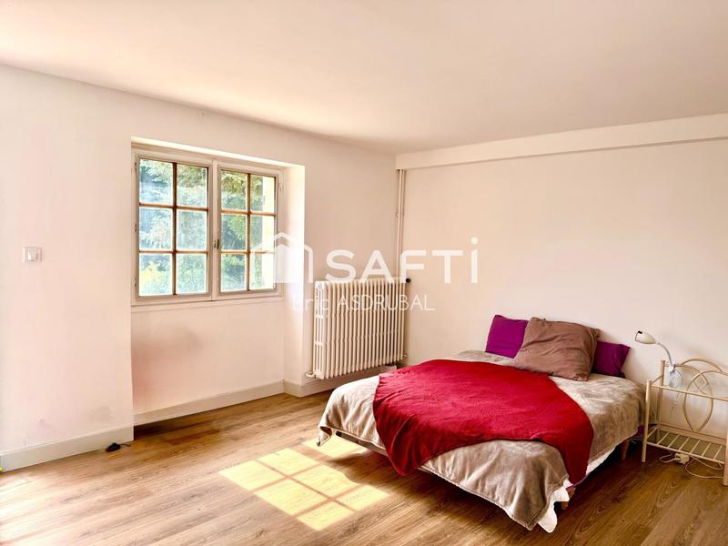 Maison - 150 m² - 4 pièces