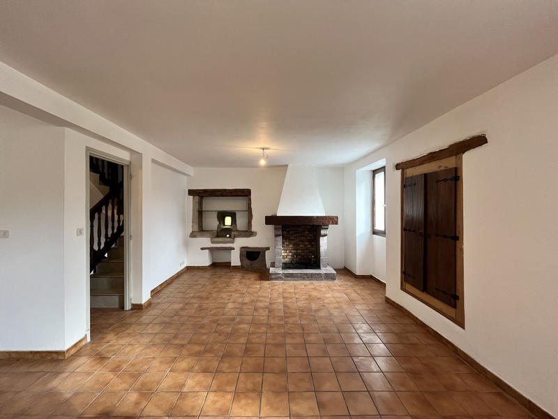 Maison - 93 m² - 5 pièces