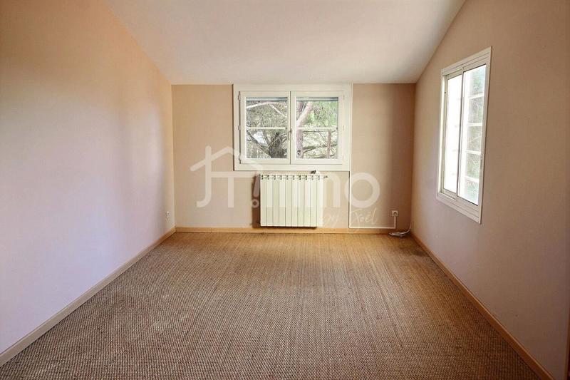 Villa - 189 m² - 7 pièces