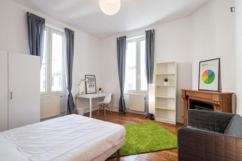 Chambre - 18 m² - 8 pièces