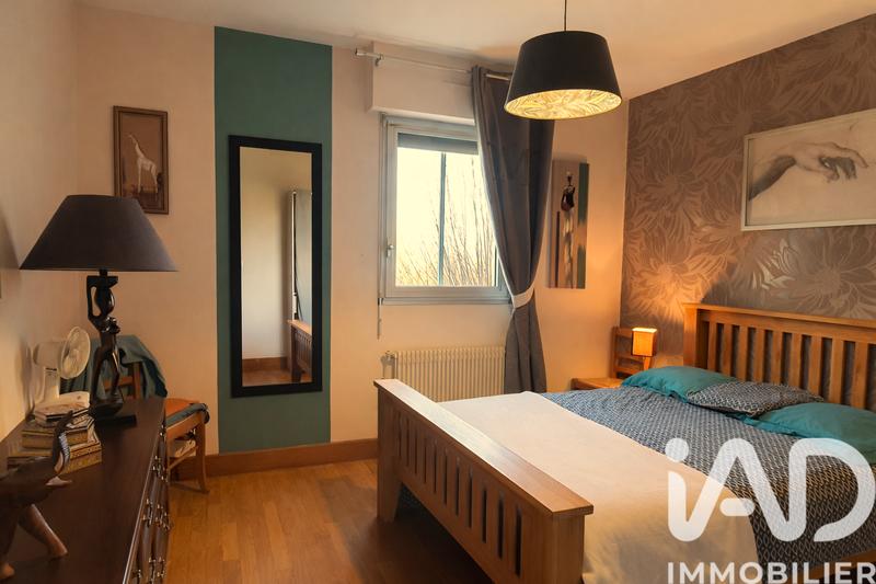 Maison de maîtres - 250 m² - 8 pièces