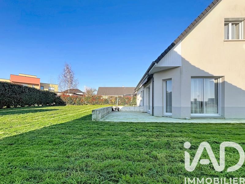 Maison - 102 m² - 5 pièces