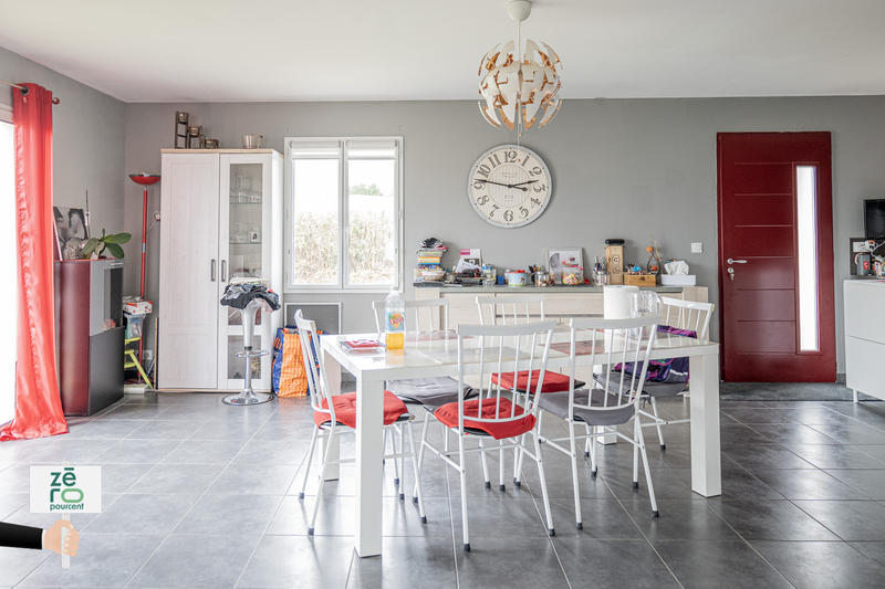 Maison - 102 m² - 5 pièces