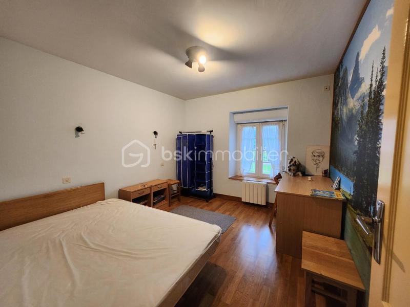 Maison en pierre - 187 m² - 7 pièces