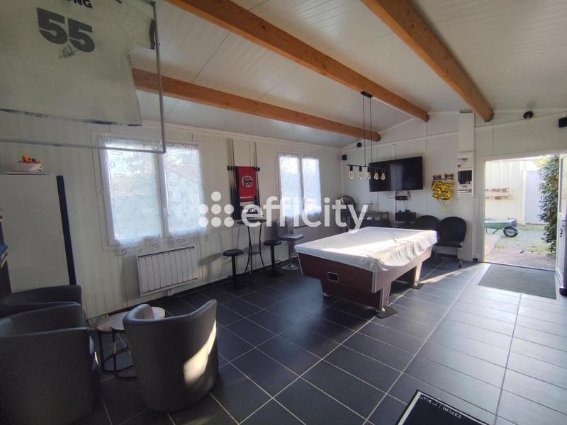 Entrepôt - 208 m² - 5 pièces