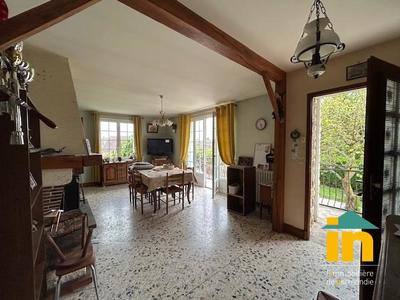 Maison de ville - 102 m² - 6 pièces