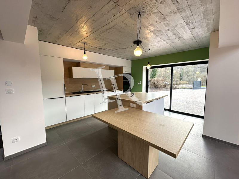 Maison - 128 m² - 5 pièces