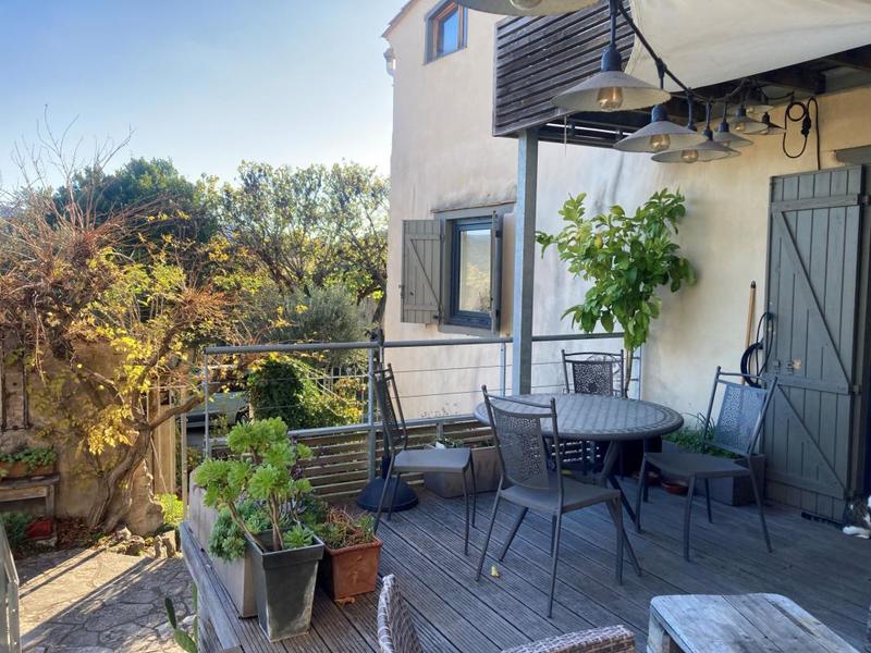 Maison en pierre - 250 m² - 10 pièces