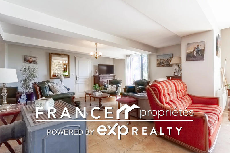 Maison - 192 m² - 4 pièces