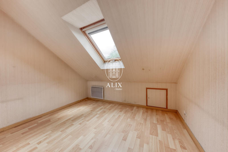 Maison ancienne - 110 m² - 5 pièces