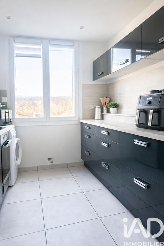 Appartement - 72 m² - 4 pièces