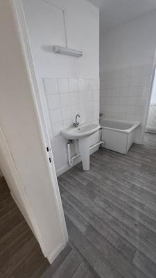 Appartement - 75 m² - 4 pièces