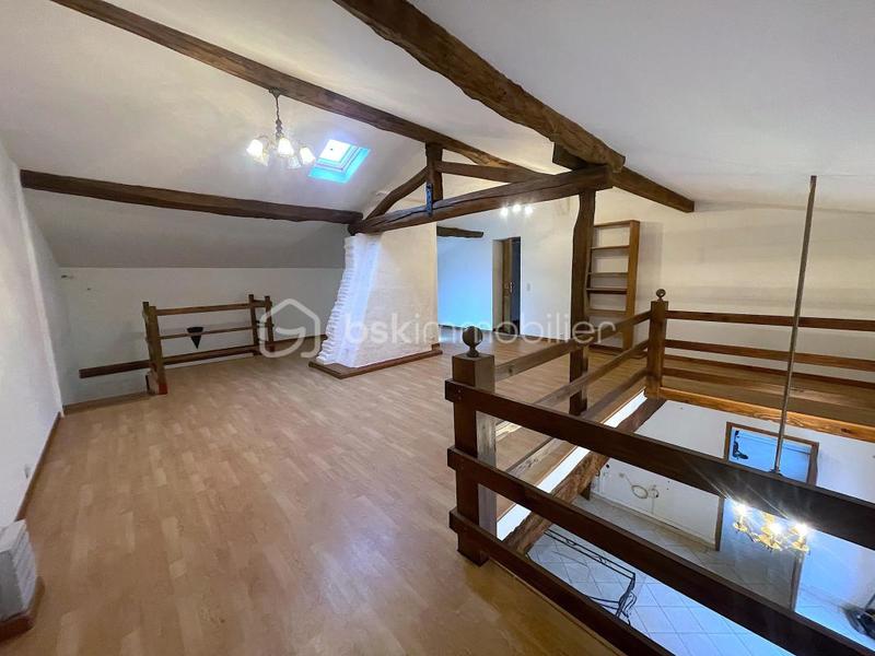 Corps de ferme - 334 m² - 6 pièces