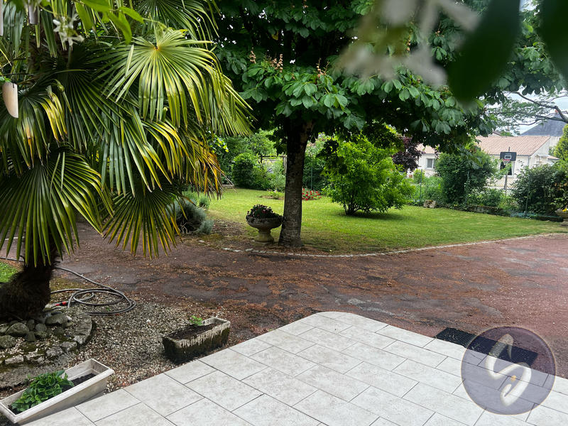 Maison - 162 m² - 7 pièces