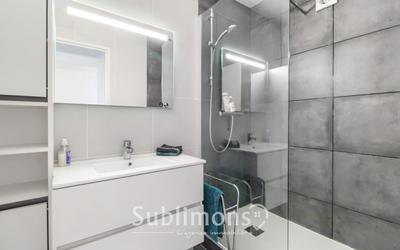 Appartement - 75 m² - 4 pièces