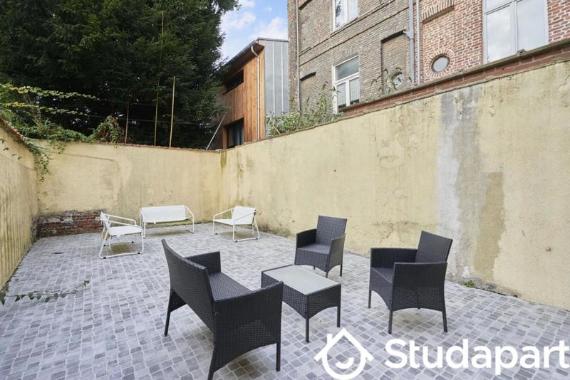 Chambre - 13 m² - 1 pièce