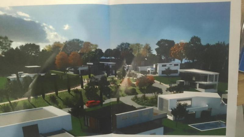 Terrain constructible - 713 m²