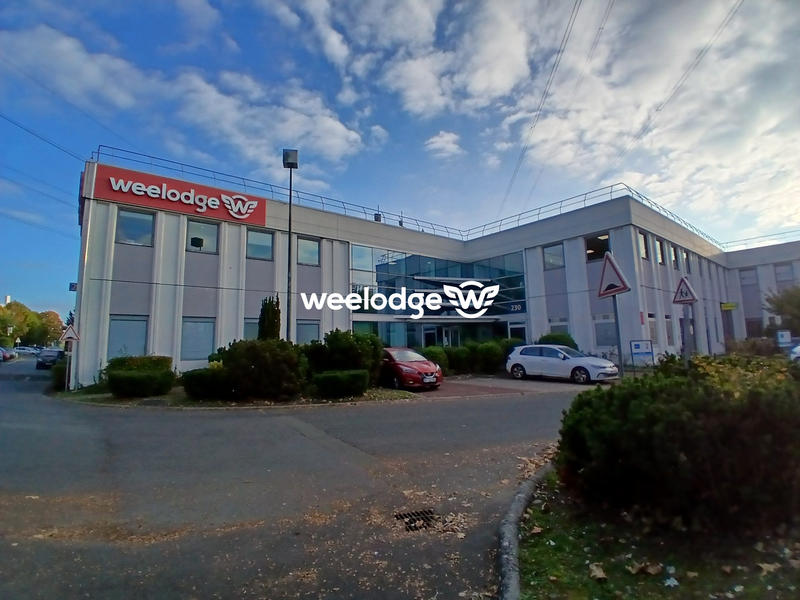 Bureau - 200 m² - 9 pièces