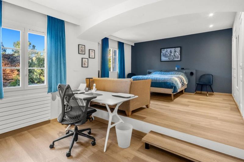 Villa - 182 m² - 6 pièces