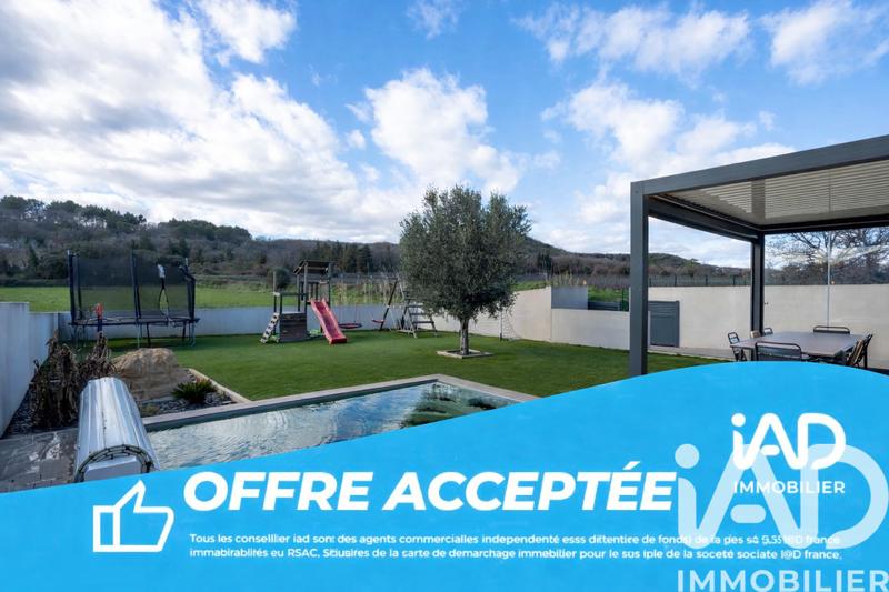 Maison - 105 m² - 5 pièces