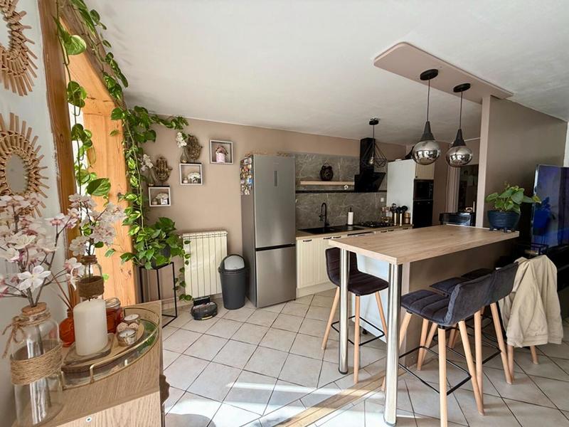 Appartement - 84 m² - 4 pièces