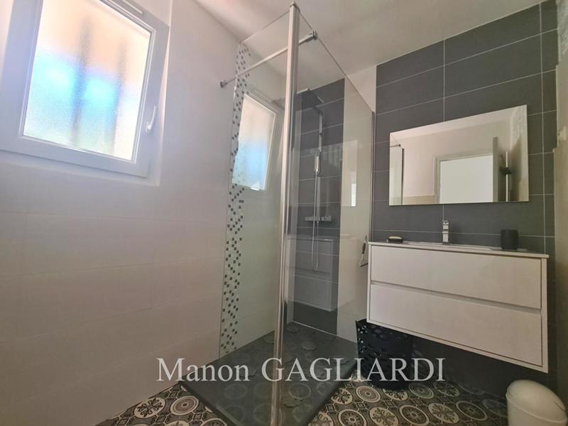 Villa - 148 m² - 6 pièces