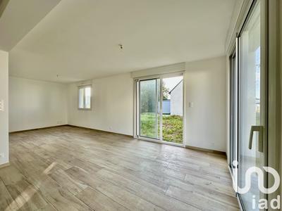 Maison - 101 m² - 5 pièces
