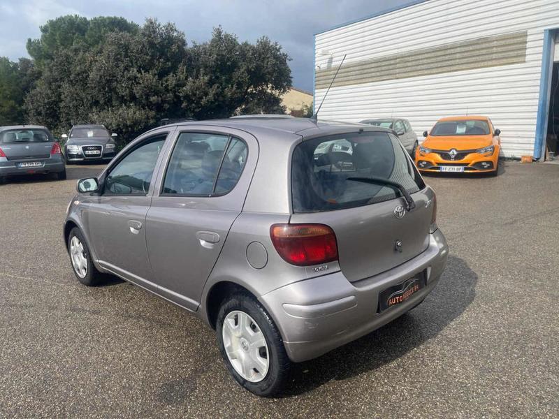 Toyota Yaris 75 d-4d Terra 5p