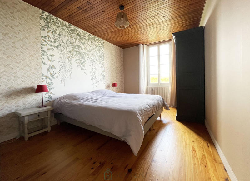 Maison - 166 m² - 6 pièces