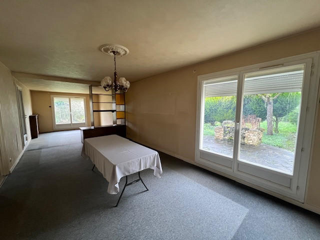 Maison - 93 m² - 5 pièces