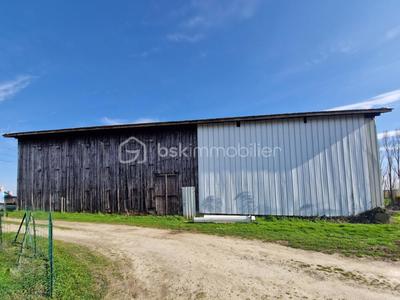 Maison - 148 m² - 1 pièce