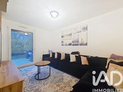 Maison - 90 m² - 6 pièces