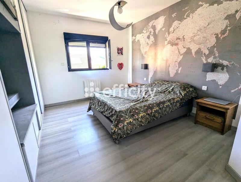 Maison - 160 m² - 5 pièces