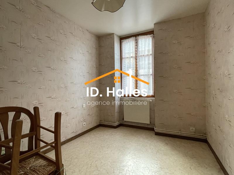 Maison - 80 m² - 5 pièces