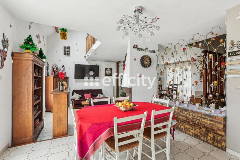 Maison - 140 m² - 5 pièces