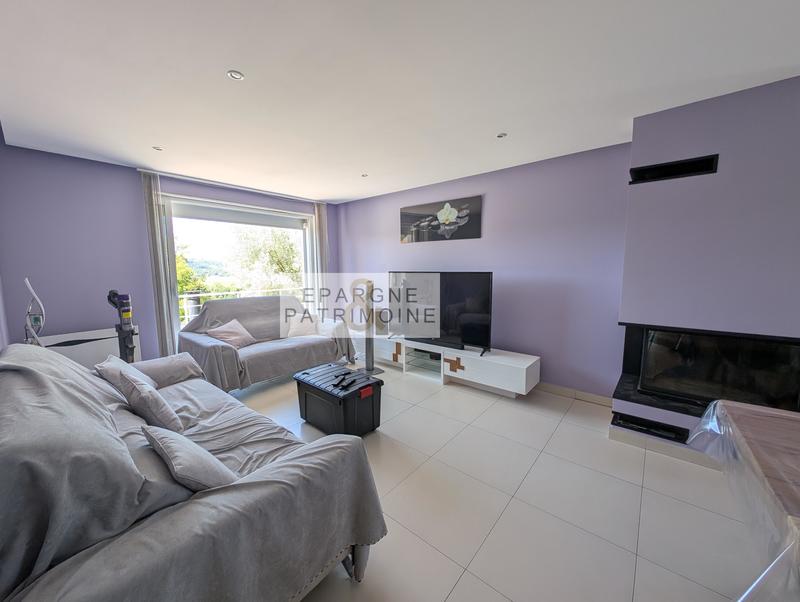 Maison - 165 m² - 7 pièces