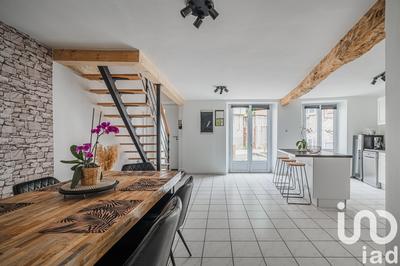 Maison - 162 m² - 5 pièces
