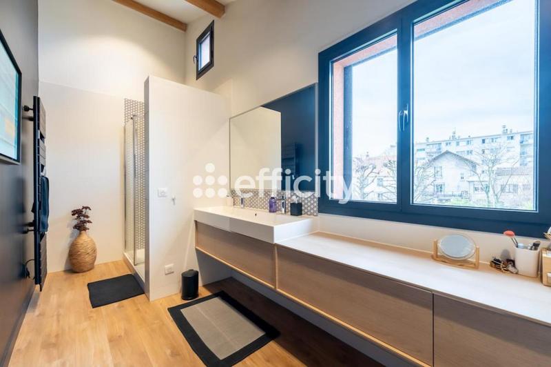 Maison - 175 m² - 7 pièces