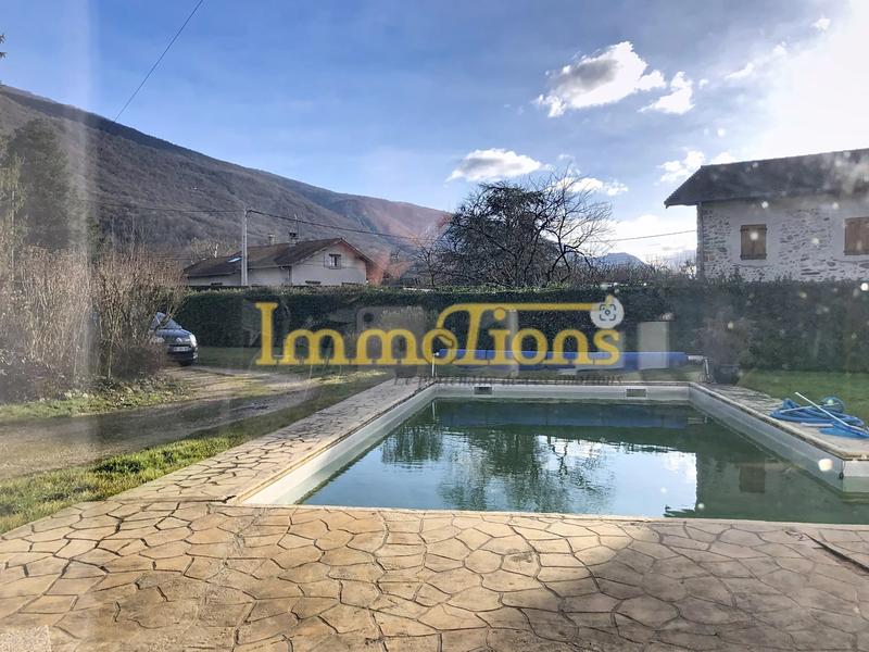 Maison - 98 m² - 4 pièces