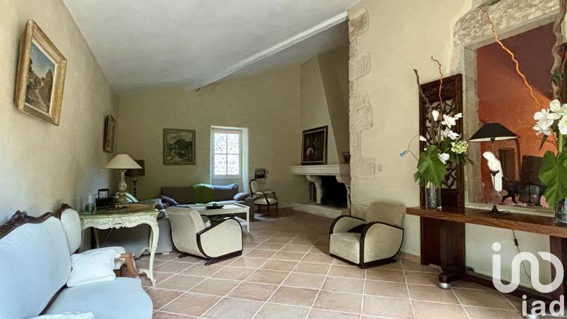 Maison - 404 m² - 12 pièces