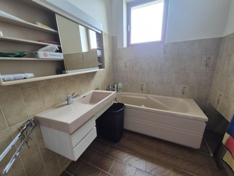 Maison - 189 m² - 5 pièces