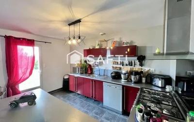 Maison - 130 m² - 7 pièces